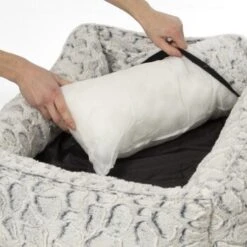 Wallace & Jones Hundebett Manchester-Heaven S -Hundebedarf Geschäft e31c26c9e2f0bf9ab62f3ad9961a7034831102f8 1349973 de DE 16bd0a66dd30ad6f572a043b233d735f2c4e4901VTSKDI